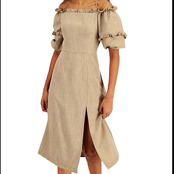 leRumi Dresses & Skirts - LeRumi Ryan Off-The-Shoulder Zipper Front Split Size Medium Midi Dress.